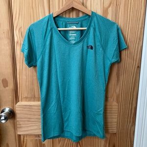 The North Face Women's Active Tee NWOT
